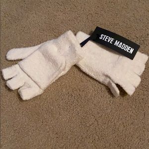 Cream Steve Madden gloves